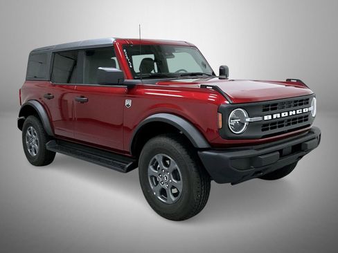 New 2025 Ford Bronco Big Bend image 3