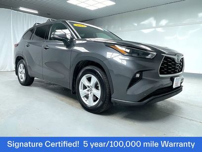 Used 2022 Toyota Highlander LE