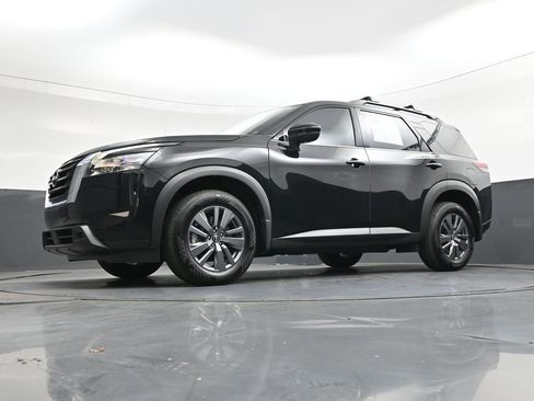 Used 2025 Nissan Pathfinder SV AWD/4WD image 50