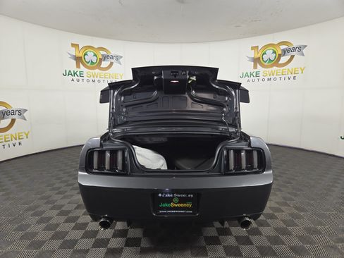 Used 2007 Ford Mustang Shelby GT500 RWD image 30