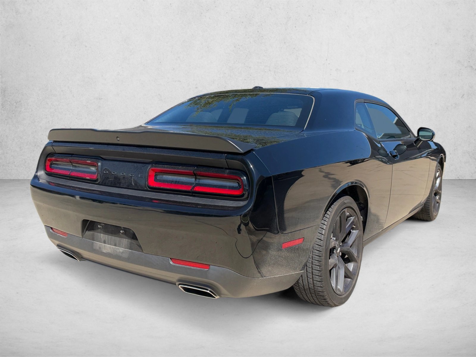 Used 2023 Dodge Challenger SXT w/ Blacktop Package RWD image 5