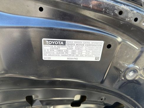 Used 2020 Toyota Corolla SE image 13