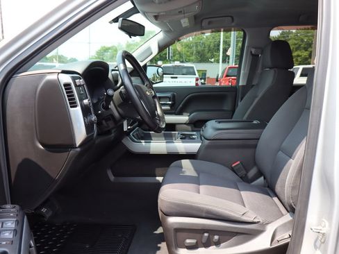 Used 2018 Chevrolet Silverado 1500 LT w/ All Star Edition AWD/4WD image 6