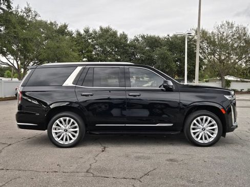 Used 2024 Cadillac Escalade Luxury image 4