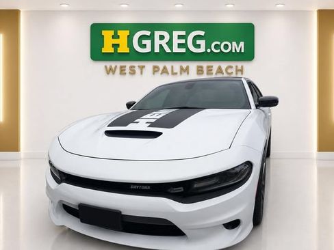 Used 2023 Dodge Charger Scat Pack w/ Daytona Edition Group RWD image 7