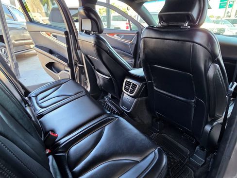 Used 2018 Lincoln MKX Select w/ Select Plus Package image 20