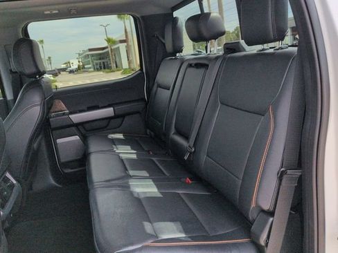 Certified 2025 Ford F250 Lariat w/ Lariat Ultimate Package AWD/4WD image 14