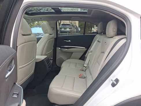 Used 2023 Cadillac XT4 Luxury w/ Cold Weather Package image 24