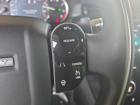 Used 2020 Land Rover Discovery Sport S R-Dynamic AWD/4WD image 19