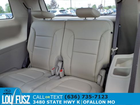 Used 2017 GMC Acadia Denali w/ Technology Package FWD image 27