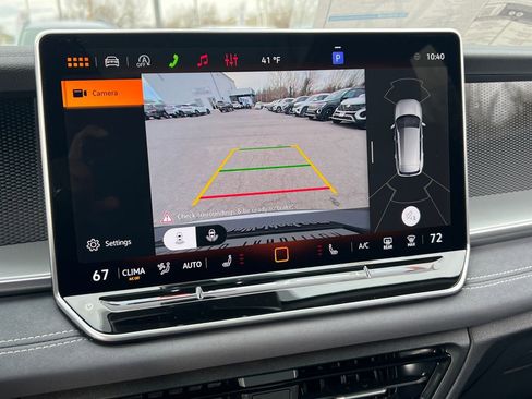 New 2026 Volkswagen Tiguan SE image 23