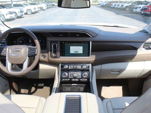 Used 2024 GMC Yukon XL Denali w/ Max Trailering Package AWD/4WD image 23