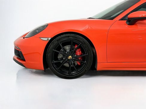 Used 2018 Porsche 718 Cayman S RWD image 17