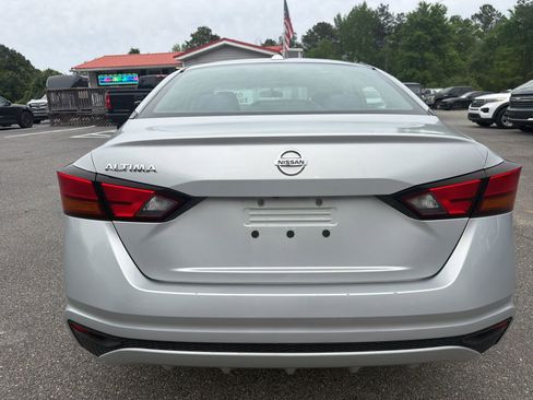 Used 2020 Nissan Altima 2.5 S image 5