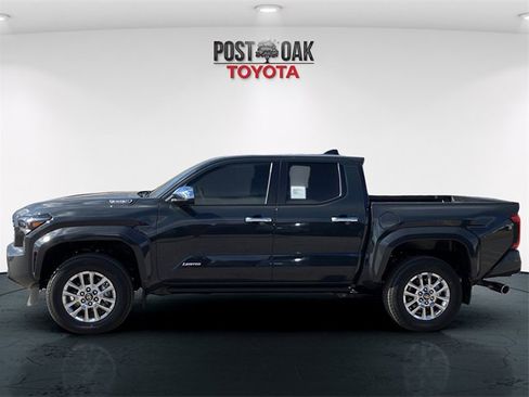 New 2026 Toyota Tacoma Limited image 4