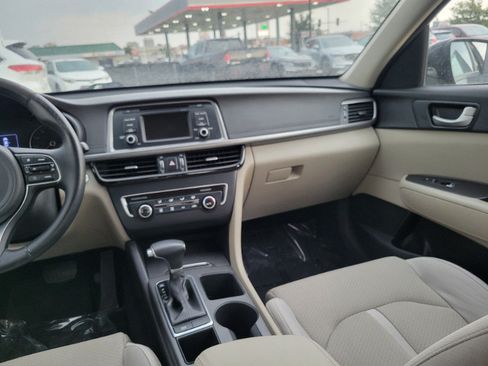 Used 2016 Kia Optima LX FWD image 27