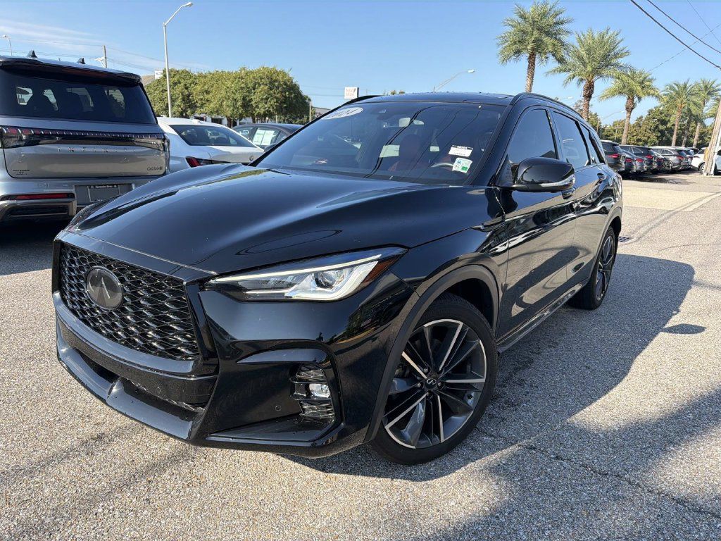 Used 2024 INFINITI QX50 Sport FWD image 3