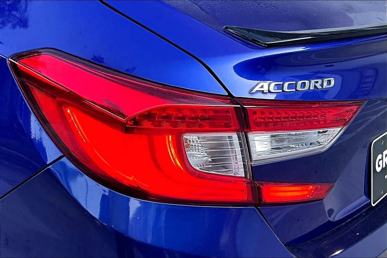 Used 2022 Honda Accord Sport image 28