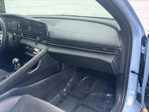 Used 2024 Hyundai Elantra N image 21