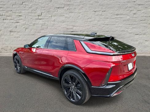 New 2026 Cadillac Lyriq Signature Sport RWD image 3