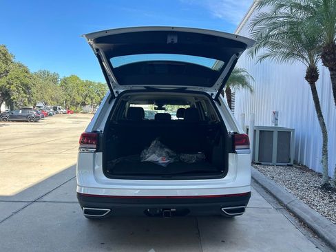 New 2026 Volkswagen Atlas SE FWD image 40