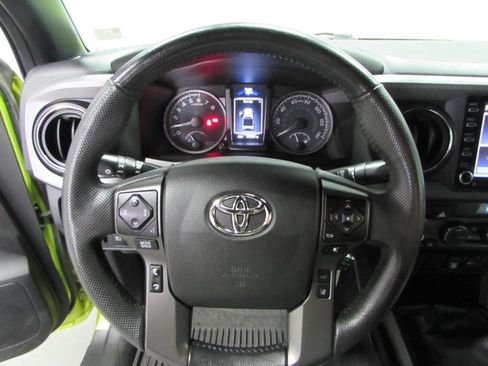 Used 2023 Toyota Tacoma TRD Off-Road w/ Black Out Package (TMS) AWD/4WD image 23