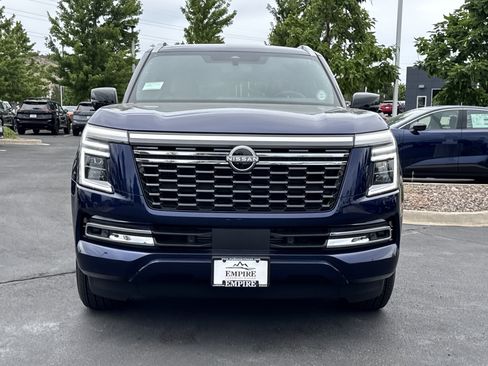 New 2026 Nissan Armada SL w/ Captain's Chari Seat Package AWD/4WD image 5