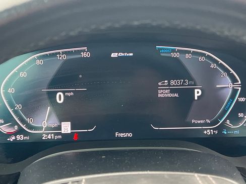 Used 2020 BMW 530e w/ Convenience Package image 27