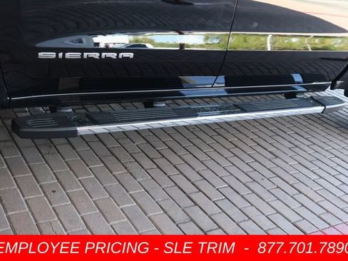New 2026 GMC Sierra 1500 SLE w/ Max Trailering Package AWD/4WD image 12