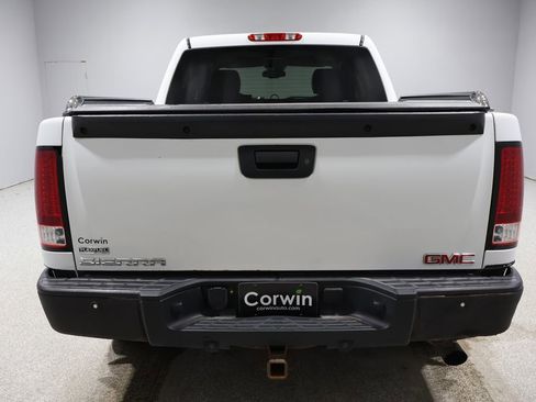 Used 2009 GMC Sierra 1500 Denali image 8