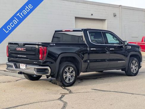 Certified 2025 GMC Sierra 1500 SLT image 3