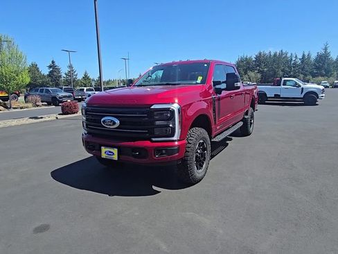 Used 2025 Ford F350 Platinum w/ Tremor Off-Road Package AWD/4WD image 8