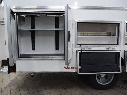 New 2025 Chevrolet Express 4500 w/ Power Convenience Package image 34