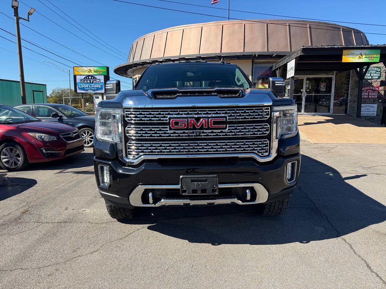 Used 2020 GMC Sierra 2500 Denali w/ Denali Ultimate Package AWD/4WD image 8