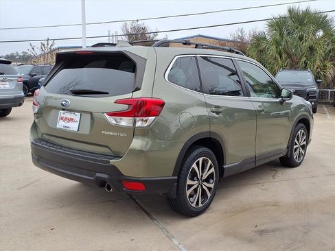 Used 2020 Subaru Forester Limited w/ Popular Package #3 image 4