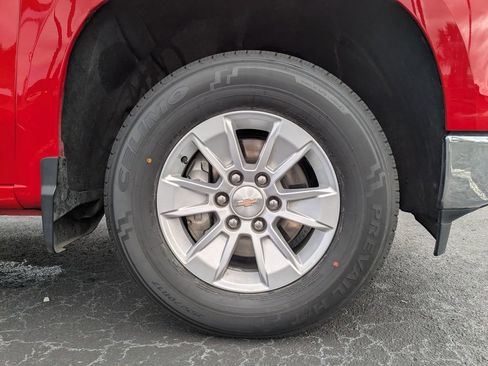 Used 2025 Chevrolet Silverado 1500 LT image 11