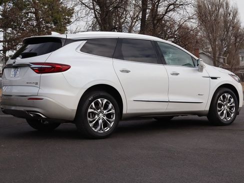 Used 2019 Buick Enclave Avenir w/ Avenir Technology Package image 5