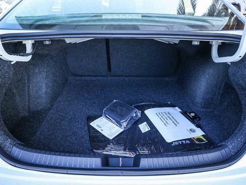 New 2026 Volkswagen Jetta SE image 38