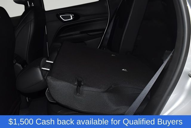New 2026 Jeep Compass Latitude AWD/4WD image 29