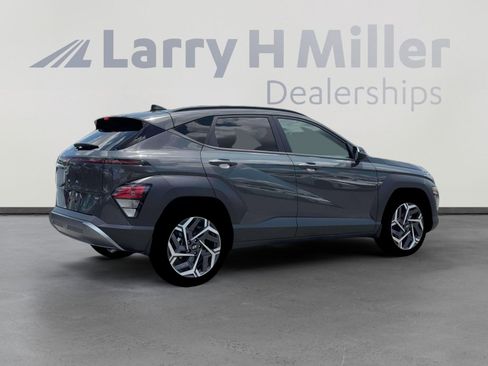 New 2026 Hyundai Kona SEL Premium FWD image 8