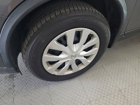Used 2015 Nissan Rogue S AWD/4WD image 31