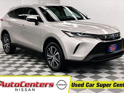 Used 2023 Toyota Venza LE