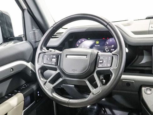 Used 2024 Land Rover Defender 110 X-Dynamic SE AWD/4WD image 16