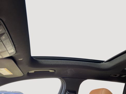 Used 2022 Mercedes-Benz GLC 43 AMG 4MATIC image 13