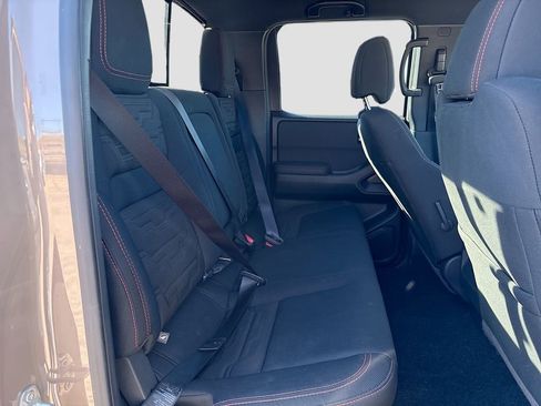 Used 2024 Nissan Frontier PRO-4X w/ Off-Road Protection Package image 25