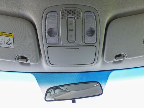 Used 2015 Kia Soul + FWD image 26