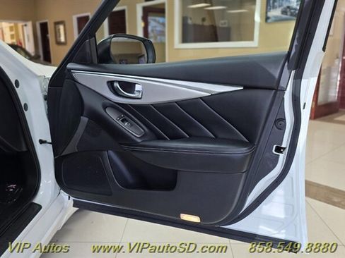 Used 2020 INFINITI Q50 Luxe image 12