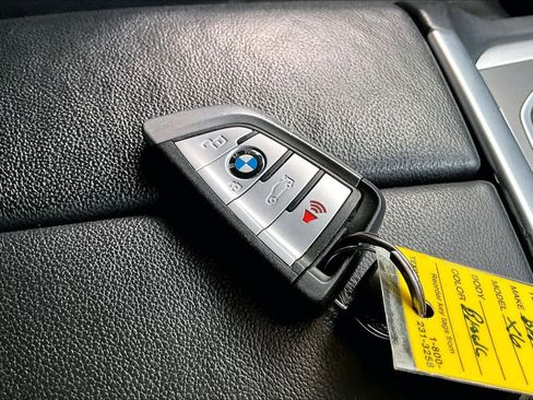 Used 2022 BMW X6 xDrive40i image 15