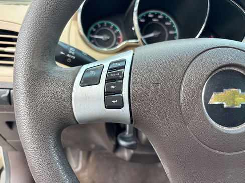 Used 2011 Chevrolet Malibu LS FWD image 14