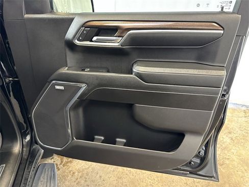 Used 2024 Chevrolet Silverado 1500 LT Trail Boss w/ LT Trail Boss Premium Package image 27